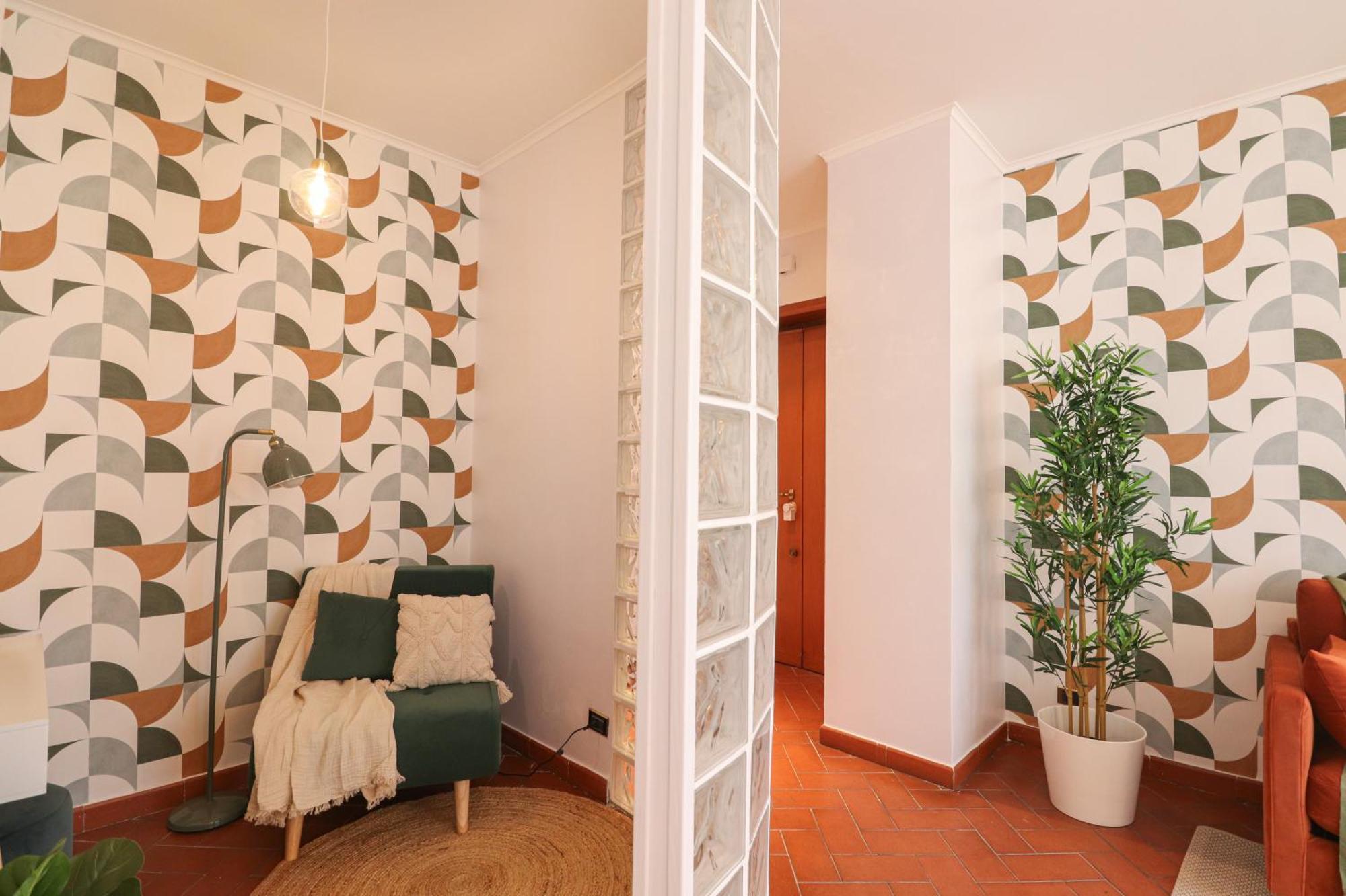 Valery - Stylish Close To Vatican Rom