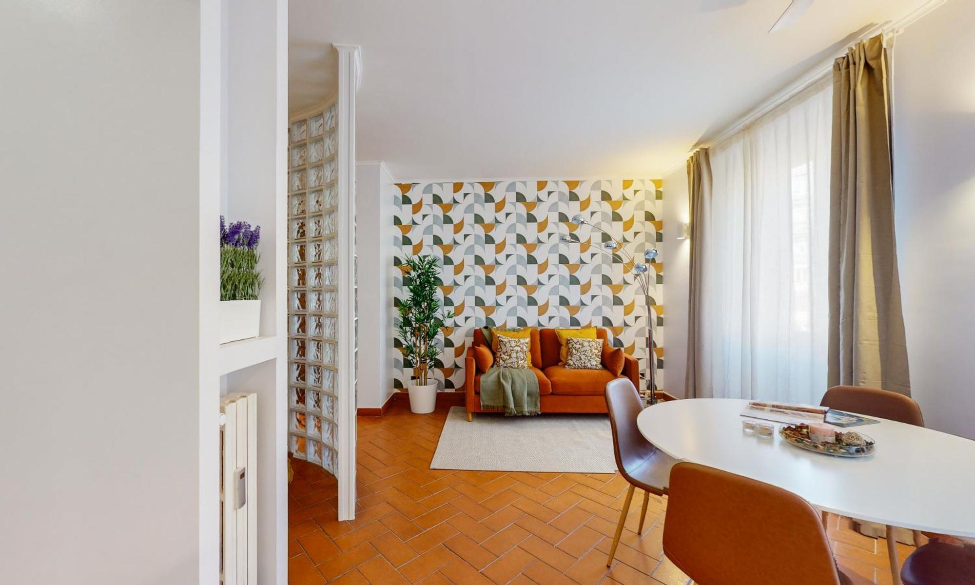 Valery - Stylish Close To Vatican * Rom